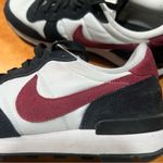 Nike  Internationalist Retro Running Training Shoes 6.5 Black White Burgundy Photo 3