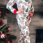 Shirley & Stone Christmas Cakes Jogger Lounge Pajama Sets for Women - Loungewear Photo 3
