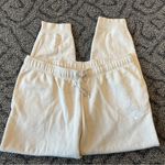 Nike Sportswear Club Fleece Joggers - Sanddrift Photo 2