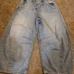 Gap  mid-rise easy barrel jeans Photo 0