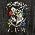 Harry Potter  Hogwarts Alumni Juniors V-Neck T-Shirt Black Size S Photo 2