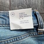 Universal Threads NWT Universal Thread Curvy Vintage Denim Midi Jean Shorts Size 10 Raw Hem Photo 9