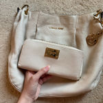 Michael Kors Purse & Wallet Photo 0
