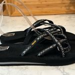 Teva  Olowahu palms black white quick dry all day wear sustainable vegan size 6 Photo 0