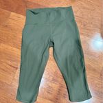 Lululemon old style 21in leggings Photo 0