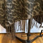 David & Young  Cheetah Animal Print Brown Fringe Poncho Shrug Shawl Wrap Photo 2