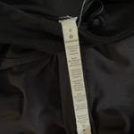 Lululemon  Low-Rise Lined Shorts 2.5" Hotty Hot Photo 5