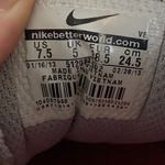 Nike Gray & Hot Pink Relentless 2 Sneakers Photo 6