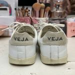 VEJA  Esplar Sneakers Women’s Size 7 White Photo 2
