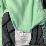 Old Navy Women’s Workout Outfit. Racerback and Cropped Leggings Geometric Small Photo 6