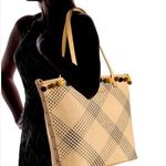 Vera Bradley Beach Tote Photo 1