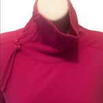 Saucony Funnel Neck Athletic Pullover Top M Cinched Hem Thumb-Holes Running Photo 6