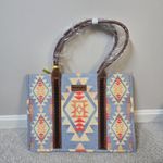 Wrangler Southwestern Aztec Dual Sided Print Canvas 17" Wide Tote Rodeo Cowgirl Photo 3