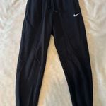 Nike  Sweatpants Photo 0