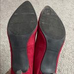 Attention  Women's Bold Faux Suede Red Heels Size 8.5 Photo 7