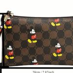 Disney New Mickey Mouse clutch Photo 2