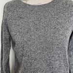 Gap  Womens Sweater Size XS  Ribbed Neckline Gray Slit Crew Brooklyn Black Sand Photo 6