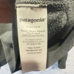Patagonia  Women’s “Build To Endure” Crew Pullover Sweater size Medium Photo 2