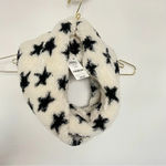 Jenni  Fluffy Sherpa Fleece Infinity Scarf Beige/Black Star Photo 2