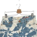Alice + Olivia  Amazing Mid Rise‎ Vintage Shorts Denim Tie Dye Blue Size 28 Photo 3
