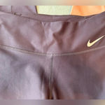 Nike EUC  Dri Fit Workout Leggings Photo 5