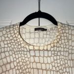 J. McLaughlin Lenny Crocidilla Crocodile Animal Print Sweater Size Small Cream Photo 4