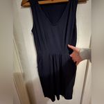 Boden size 4P dark blue dress with v neck and pockets. Simple but perfec… Photo 4