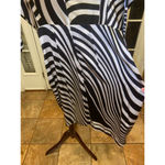 Cache Women's silk Dress Size 4 Black & White Photo 7