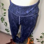 Victoria's Secret Victoria’s Secret “Flow On Point Legging & Strappy Back Sports Bra” Set Photo 12