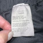 Under Armour  Women's Black Athletic Shorts sz Large Photo 1