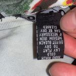 Cabo Fitted Stretchy V Photo 5