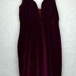 Velvet BURGUNDY V Photo 0