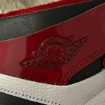 Air Jordan 1 Photo 9