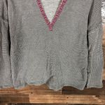 Hem & Thread ‎ hoodie Photo 3