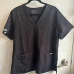 FIGS  Casma Black Scrub Top with Aya Embroidery black XL‎ nurse hospital travel Photo 0