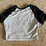 SheIn Cropped TShirt Photo 1