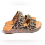 Gianni Bini  Animal Print Rhinestone Platform Sandals Sz 9.5 Photo 1