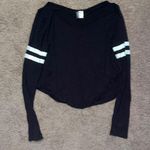 Divided Loose Fitting Long Sleeve Tee Photo 0