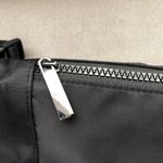 Alo Yoga Explorer Fanny Pack Black Photo 9