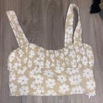 Princess Polly Crop flower top Photo 0