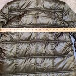 Urban Republic  military green puffer coat. Detachable hood. Size Medium.NWT. Photo 11
