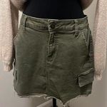 SO Green Skirt Photo 0