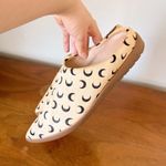 Babos • Vision Quest slip on slides mules babouches crescent moon calf hair Tan Size 10 Photo 6