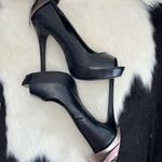 Elle bow on back of the black faux leather platform heels Size 7 M stilettos. Photo 12