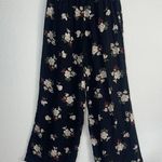 Hollister Floral Black Wide-Leg Pants with elastic waistband & side pockets Photo 5