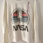NASA Sweatshirt, XL White Photo 0