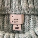 A New Day Sweater Womens Medium Light Green Chunky Knit Cable Knit Casual Preppy Photo 4