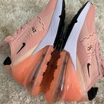 Nike Air Max 270 Womens Size 8 Pink Photo 0