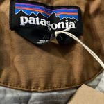 Patagonia New - Women's Insulated Prairie Dawn Parka Photo 2