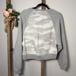 American Eagle  Outfitters Gray Camo Raglan Sweatshirt Womens Size Small Photo 3